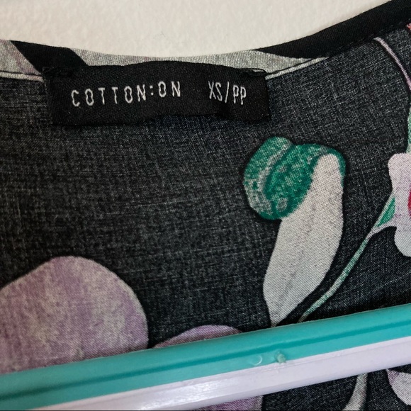 Cotton On Floral Botanical Print Romper 100% Viscose - Picture 7 of 9